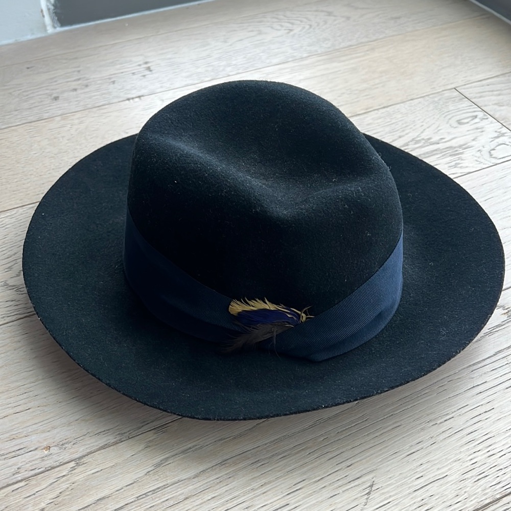 Fedora hat size M